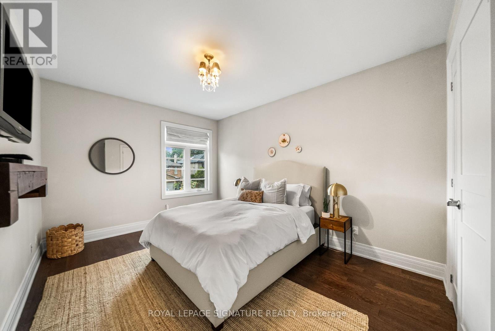 39 Regina Avenue, Toronto, Ontario  M6A 1R4 - Photo 24 - C13741526