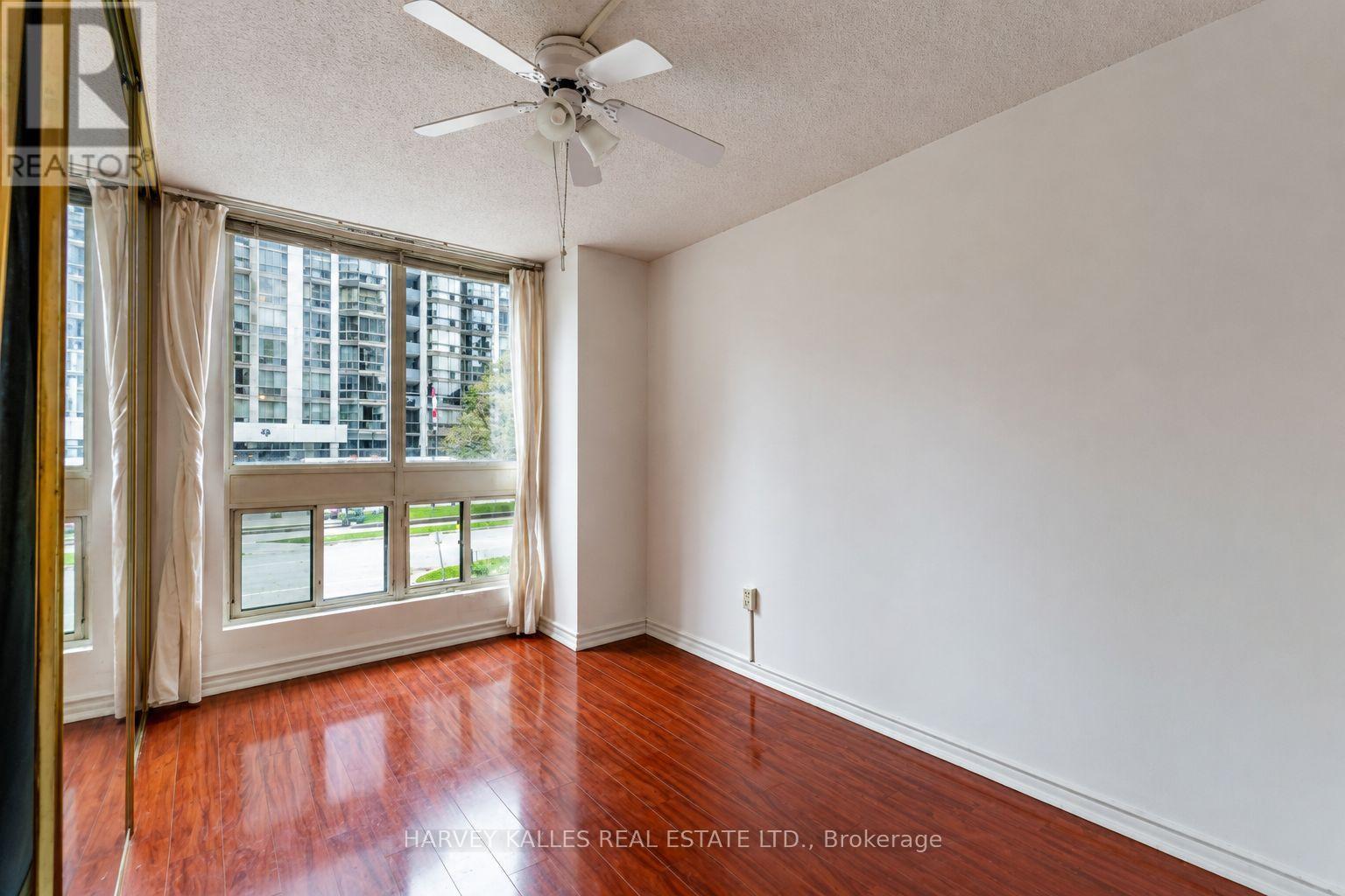 205 - 5 Kenneth Avenue, Toronto, Ontario  M2N 6M7 - Photo 13 - C13741556
