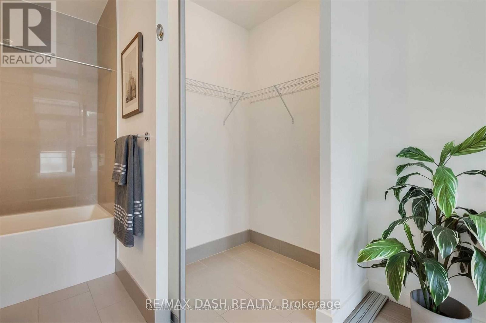 218 - 70 Distillery Lane, Toronto, Ontario  M5A 0E3 - Photo 17 - C13741570