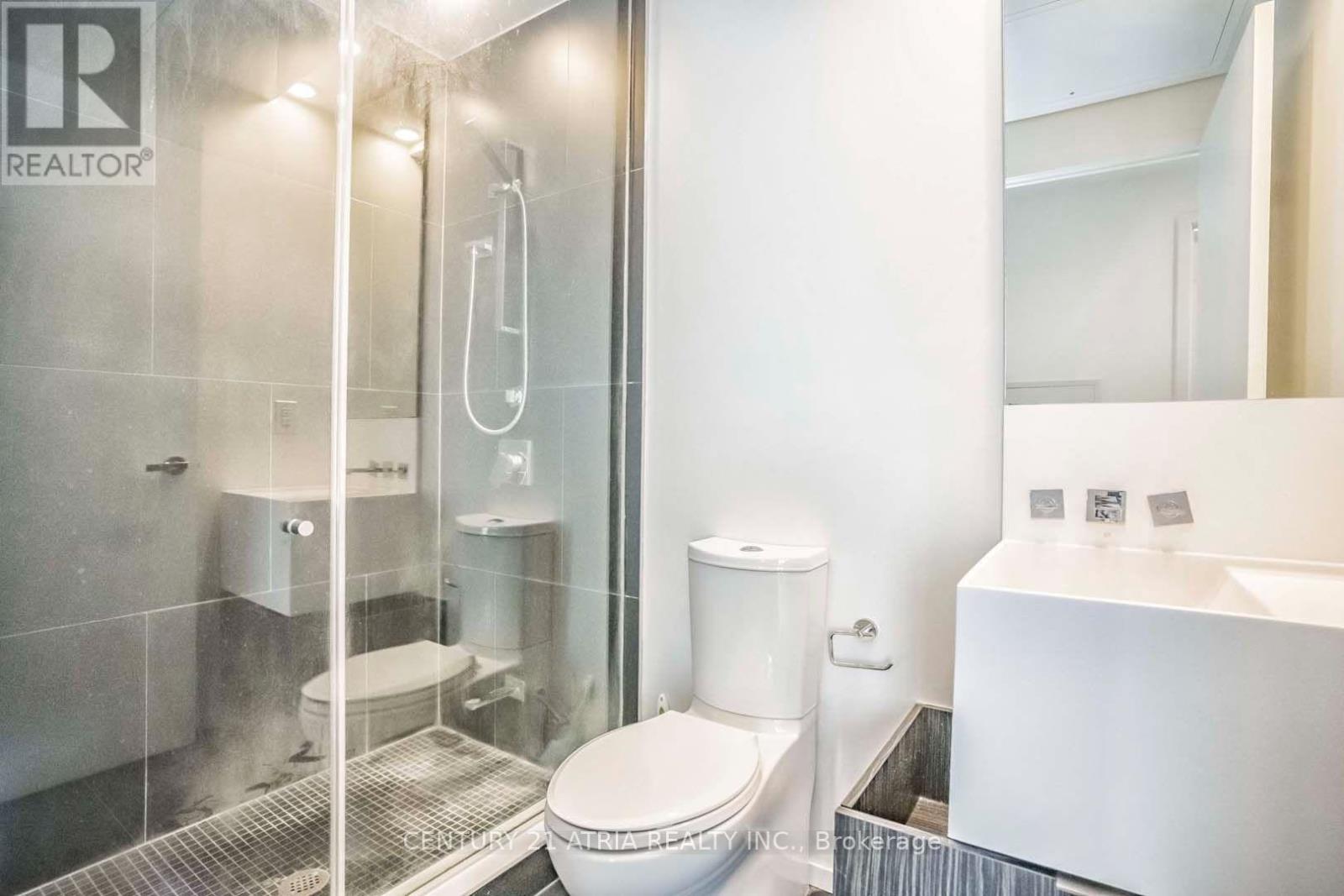 2704 - 1 Bloor Street E, Toronto, Ontario  M4W 0A8 - Photo 13 - C13741608