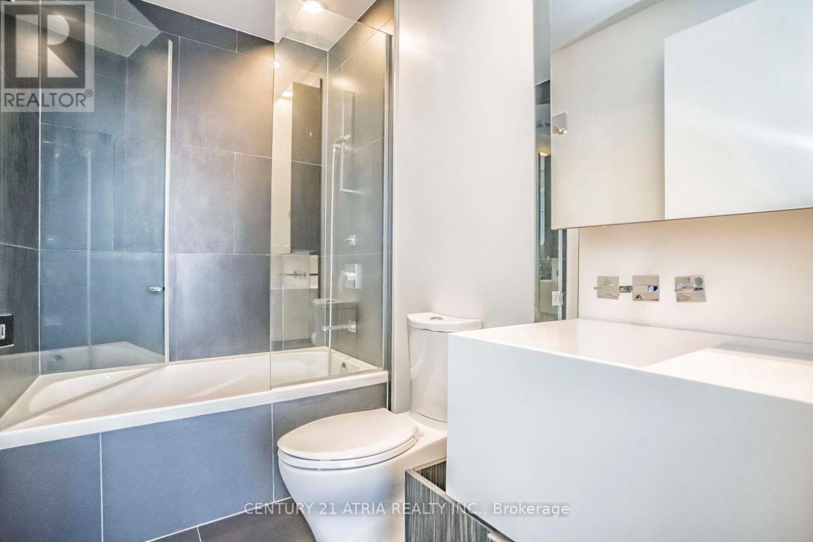 2704 - 1 Bloor Street E, Toronto, Ontario  M4W 0A8 - Photo 16 - C13741608