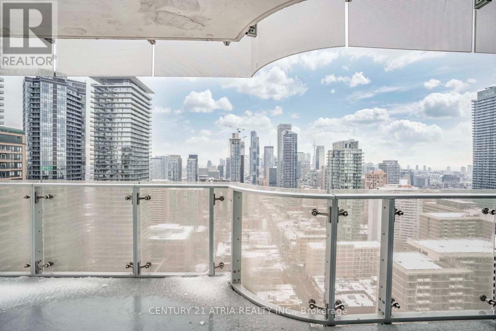 2704 - 1 Bloor Street E, Toronto, Ontario  M4W 0A8 - Photo 17 - C13741608