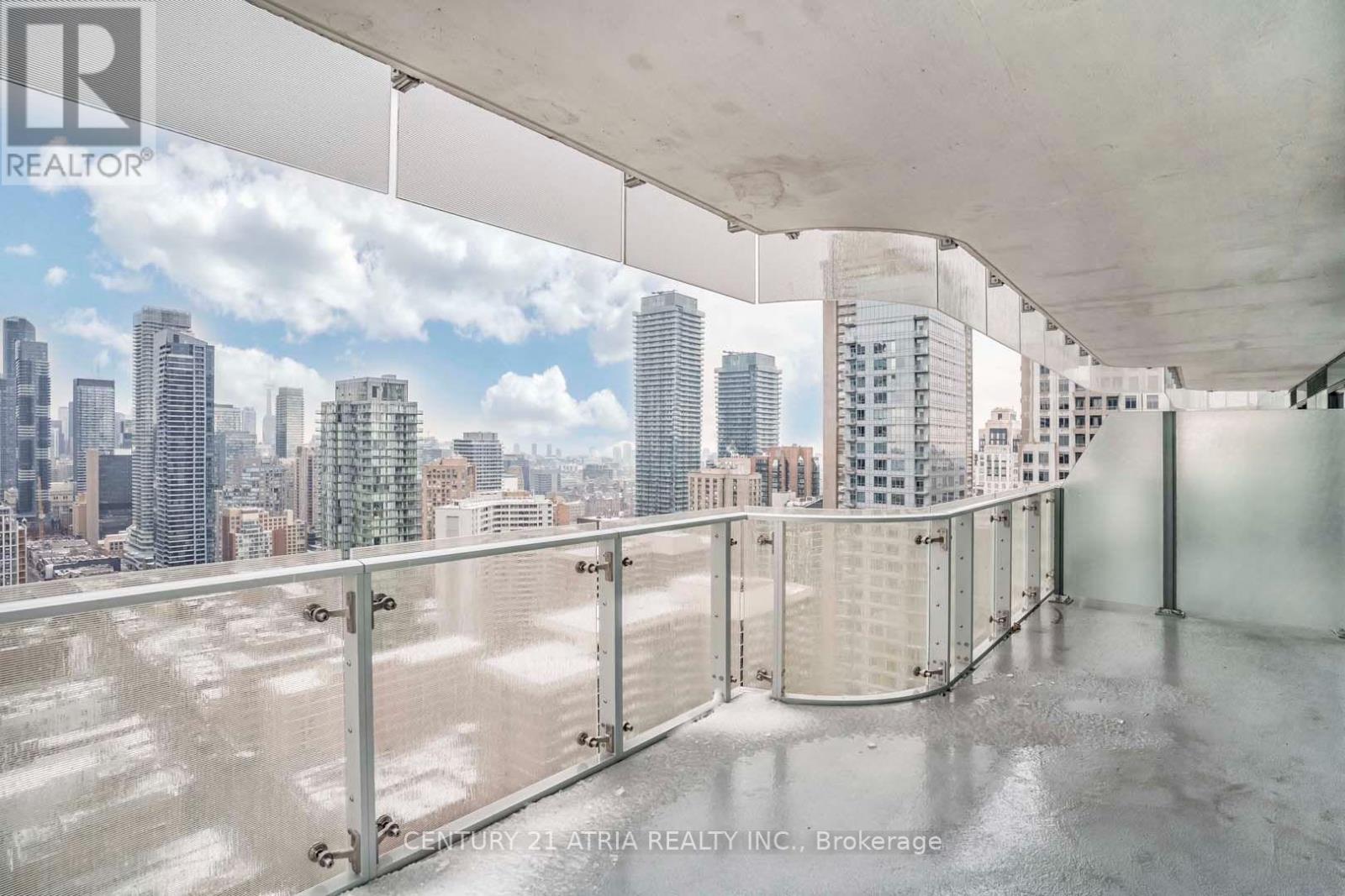 2704 - 1 Bloor Street E, Toronto, Ontario  M4W 0A8 - Photo 18 - C13741608
