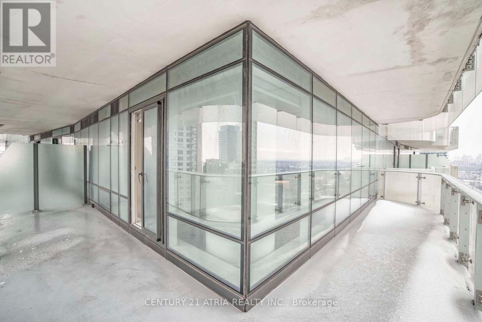 2704 - 1 Bloor Street E, Toronto, Ontario  M4W 0A8 - Photo 19 - C13741608