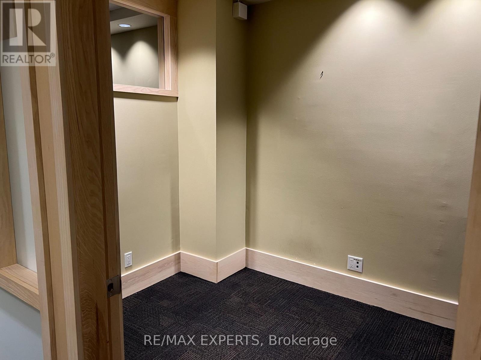 410 - 720 Spadina Avenue, Toronto, Ontario M5S 2T9 - Photo 6 - C13741618