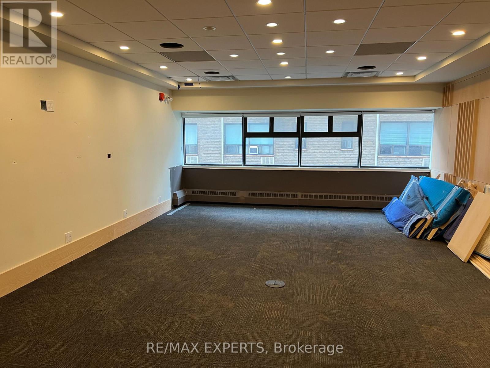 410 - 720 Spadina Avenue, Toronto, Ontario M5S 2T9 - Photo 8 - C13741618