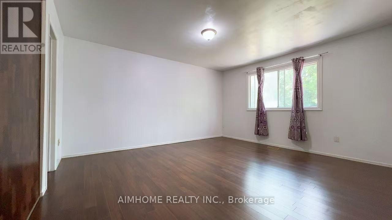 Upper Level - 83 Mintwood Drive, Toronto, Ontario  M2M 3A6 - Photo 12 - C13741712