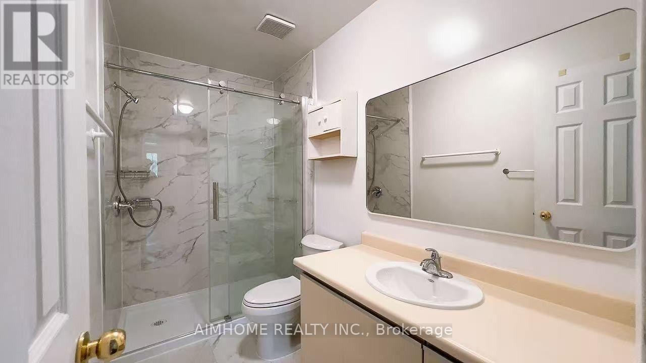 Upper Level - 83 Mintwood Drive, Toronto, Ontario  M2M 3A6 - Photo 13 - C13741712