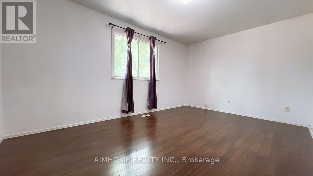 Upper Level - 83 Mintwood Drive, Toronto, Ontario  M2M 3A6 - Photo 16 - C13741712