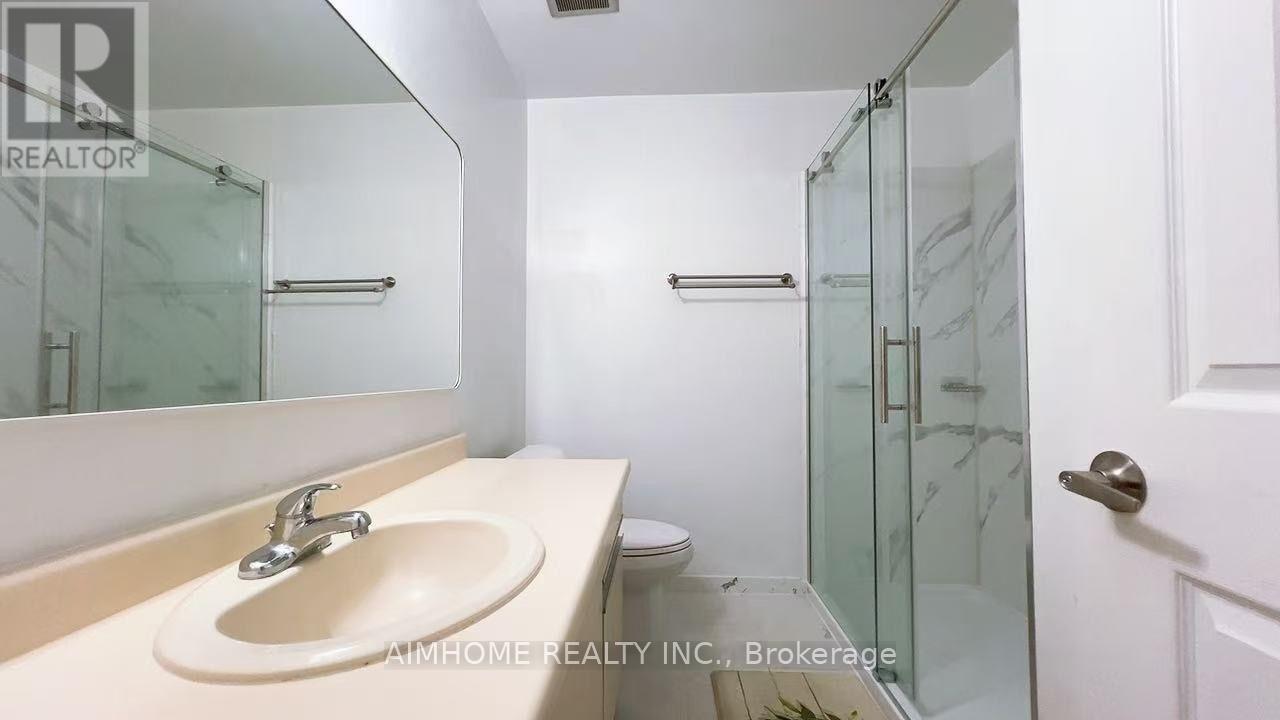 Upper Level - 83 Mintwood Drive, Toronto, Ontario  M2M 3A6 - Photo 17 - C13741712