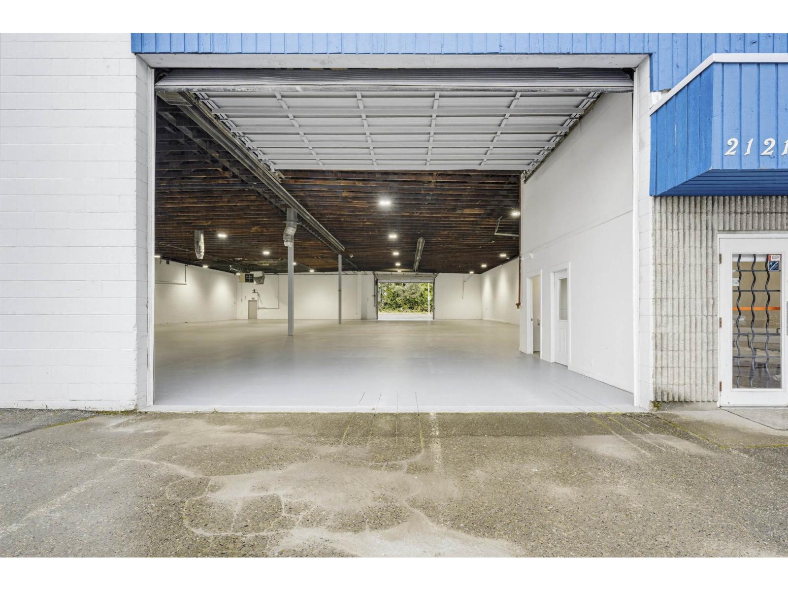 2121 Paramount Crescent, Abbotsford, British Columbia V2T 6A5 - Photo 6 - C8081746