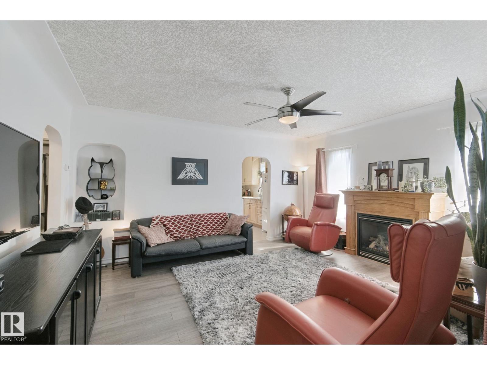 12035 83 St Nw, Edmonton, Alberta  T5B 2Z7 - Photo 4 - E4506858