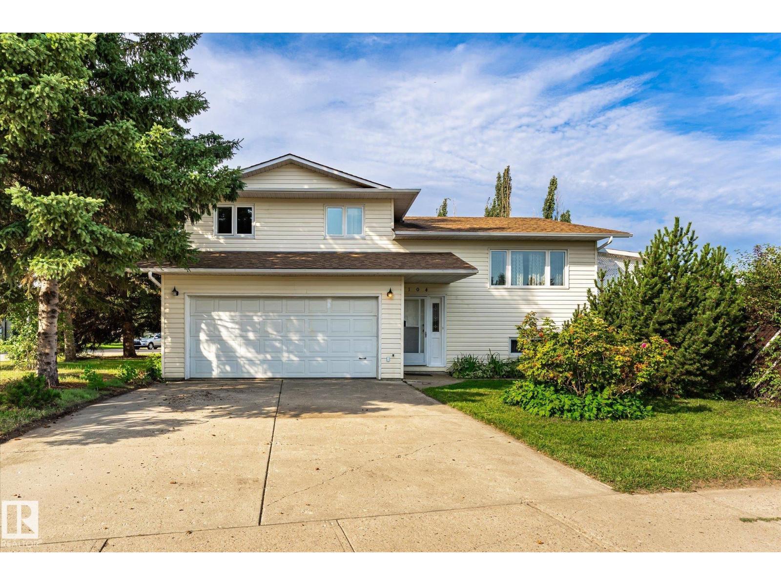 1104 58 ST NW, Edmonton, Alberta