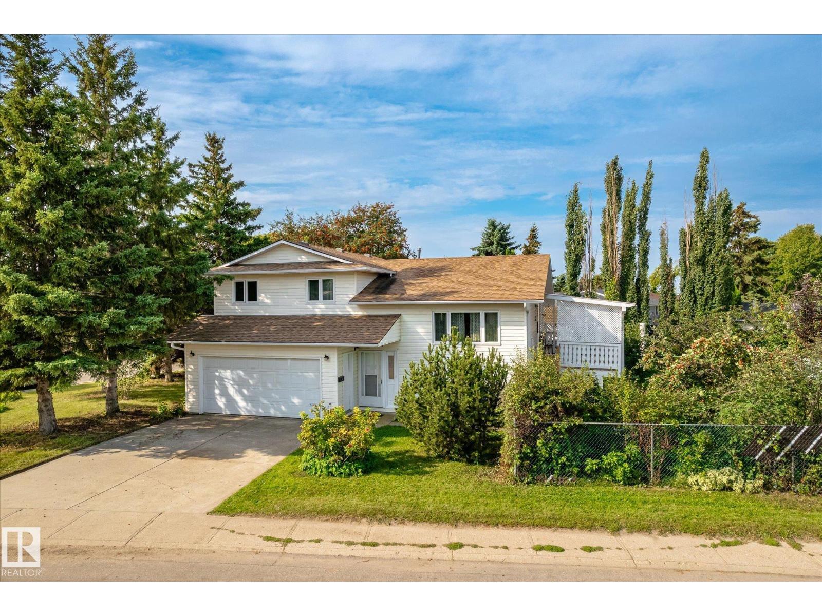 1104 58 St Nw, Edmonton, Alberta  T6L 6J8 - Photo 2 - E4506860