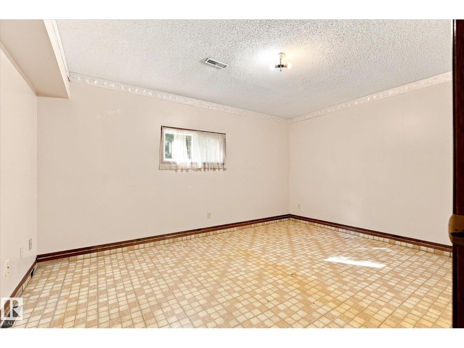 1104 58 St Nw, Edmonton, Alberta  T6L 6J8 - Photo 37 - E4506860