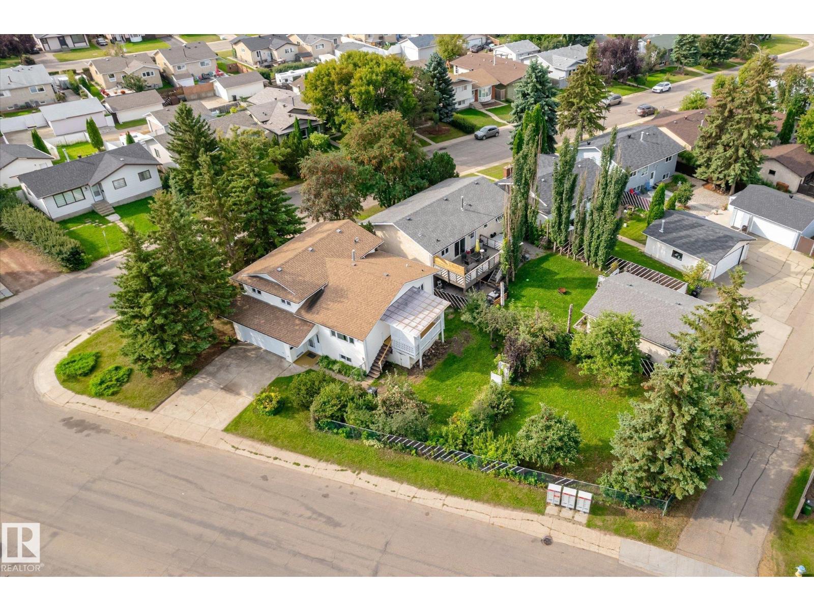 1104 58 St Nw, Edmonton, Alberta  T6L 6J8 - Photo 4 - E4506860