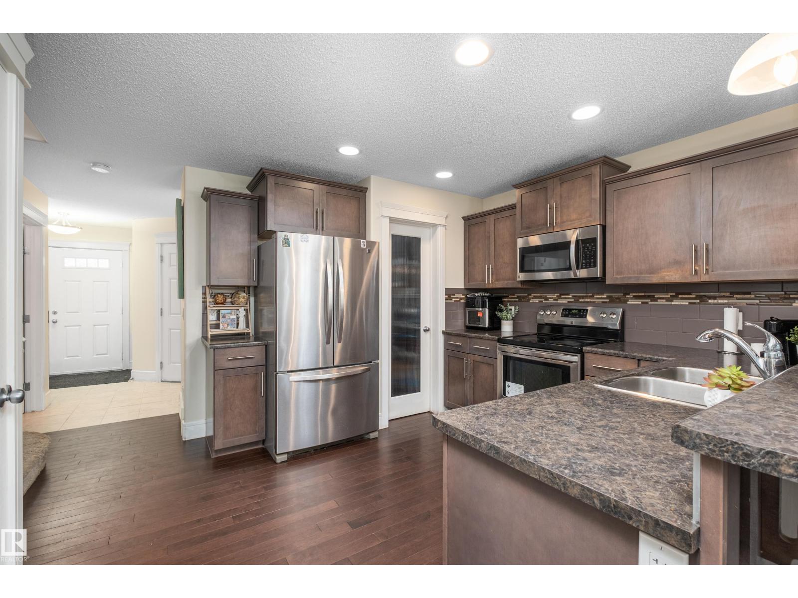 612 175a St SW, Edmonton, Alberta  T6W 2G5 - Photo 5 - E4506862