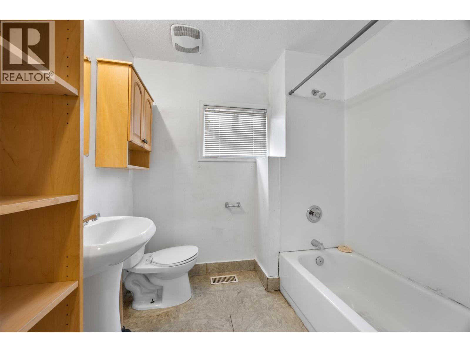 403 Mackenzie Avenue, Kamloops, British Columbia  V2B 3T5 - Photo 12 - 10397015