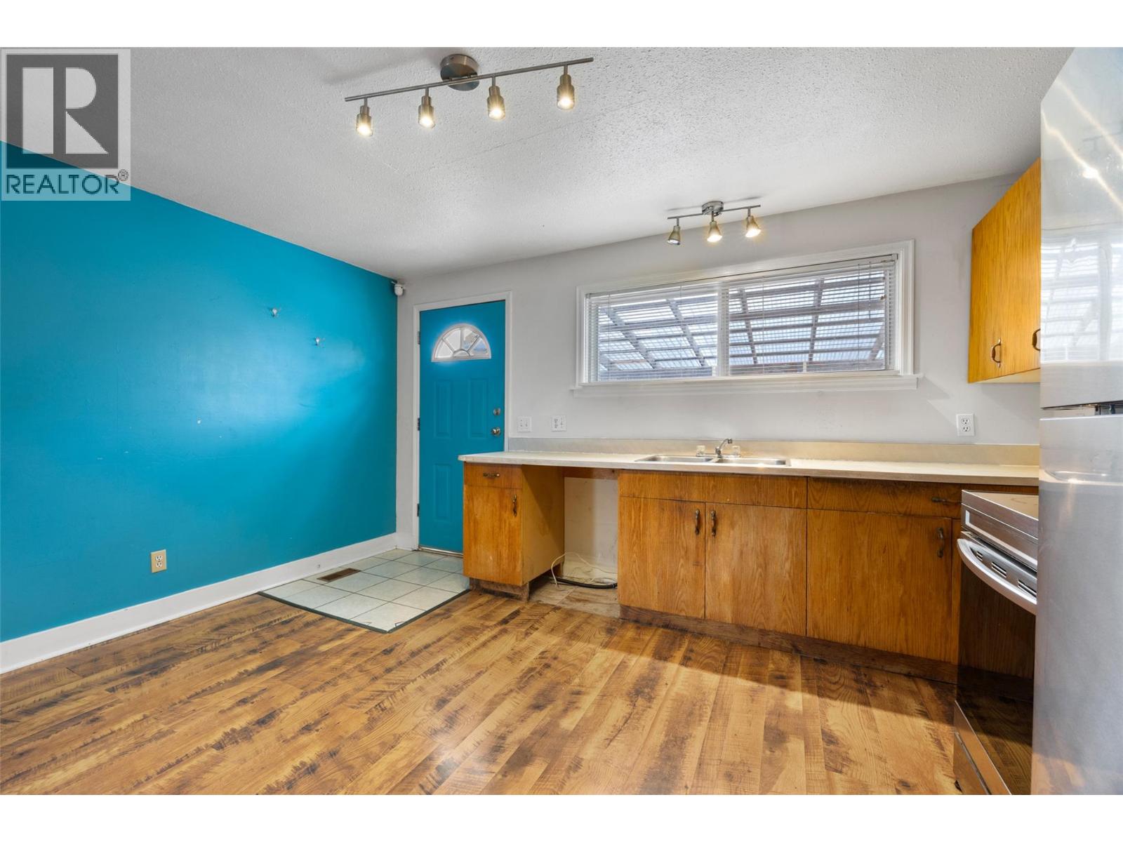 403 Mackenzie Avenue, Kamloops, British Columbia  V2B 3T5 - Photo 9 - 10397015