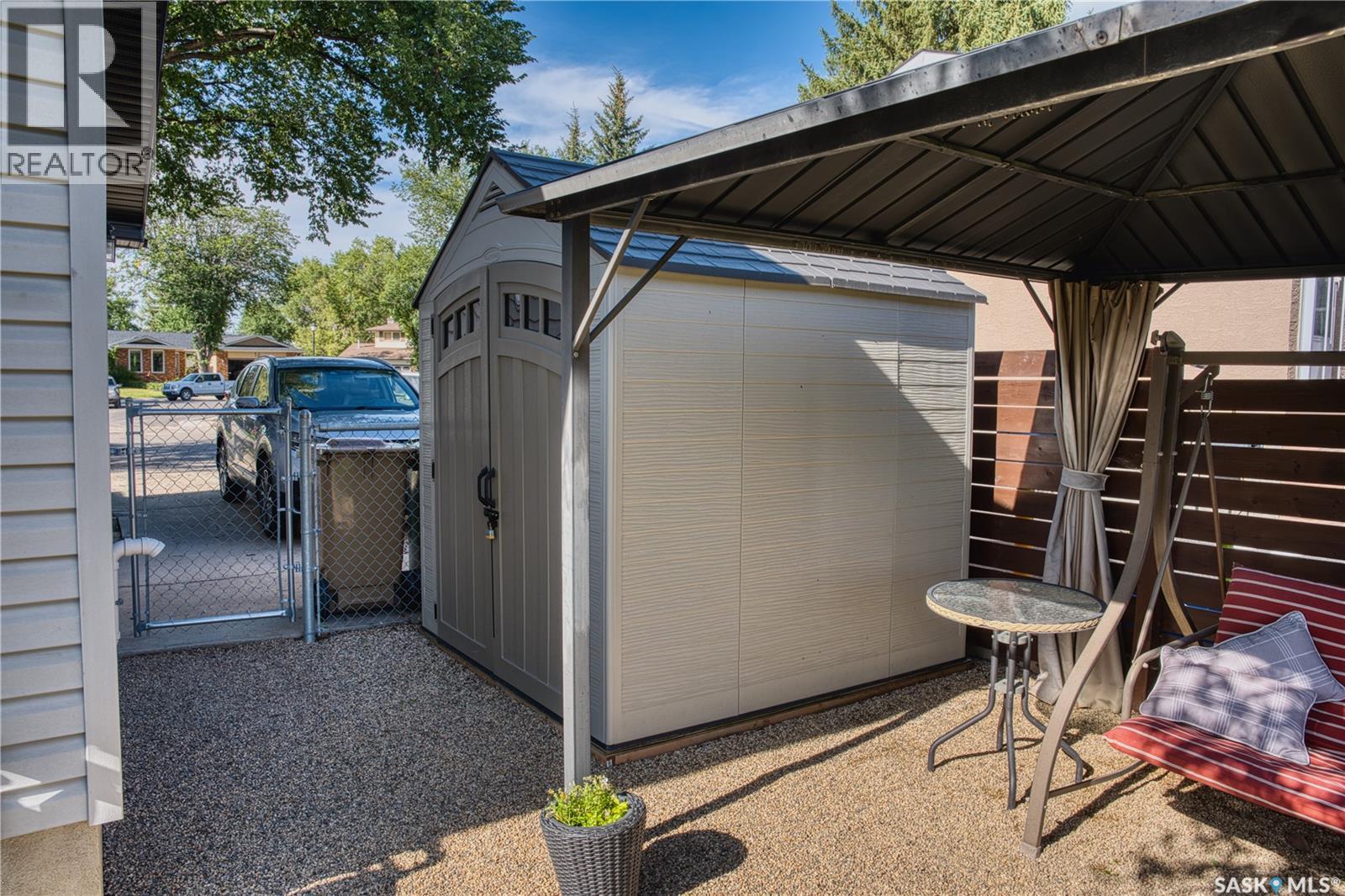 239 Rodenbush Drive, Regina, Saskatchewan  S4R 6X1 - Photo 17 - SK047455