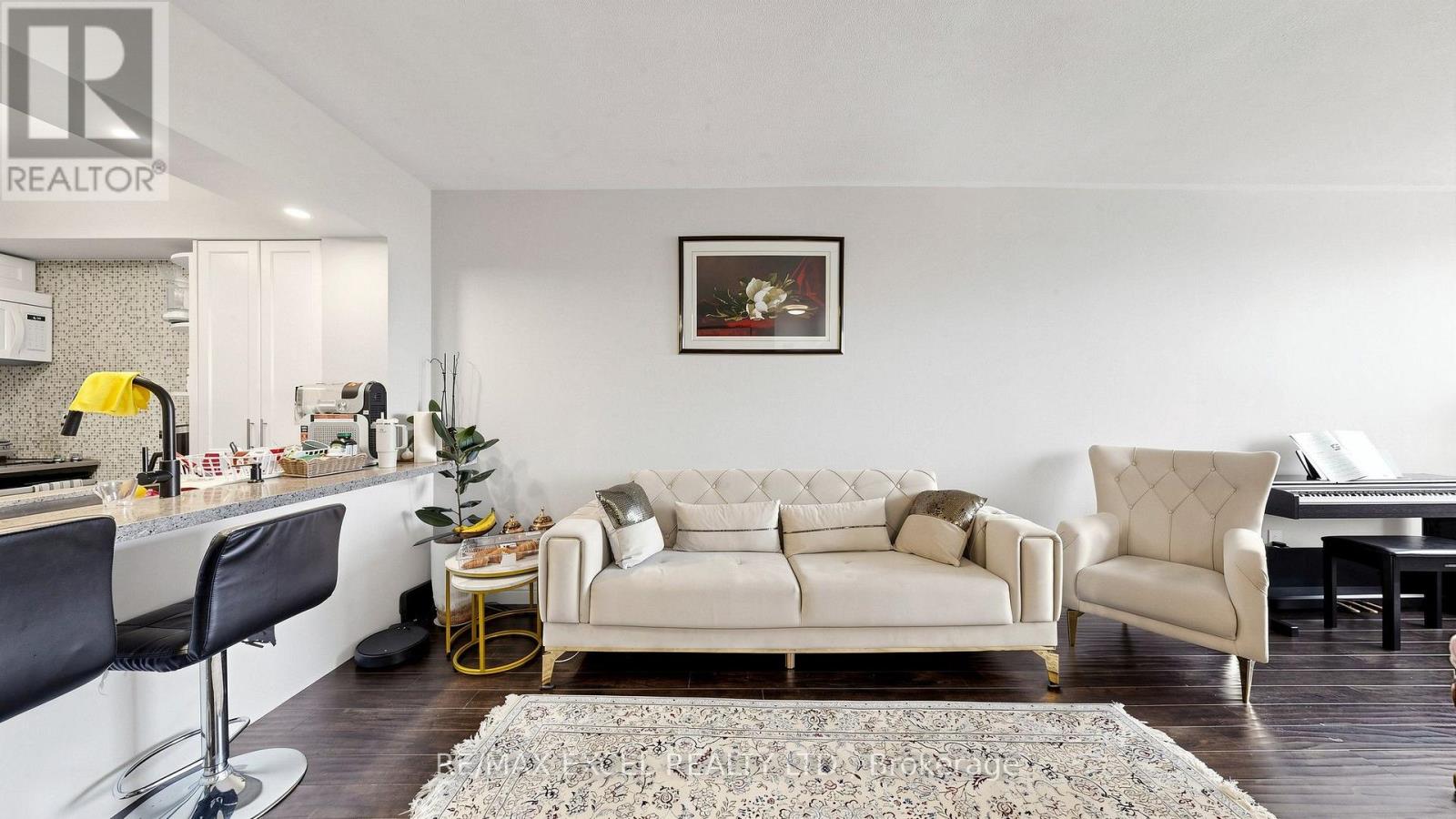 312 - 7398 Yonge Street, Vaughan, Ontario  L4J 8J2 - Photo 11 - N13723918