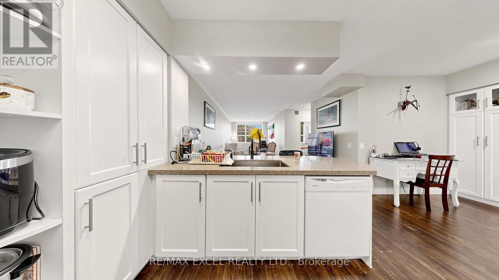 312 - 7398 Yonge Street, Vaughan, Ontario  L4J 8J2 - Photo 22 - N13723918