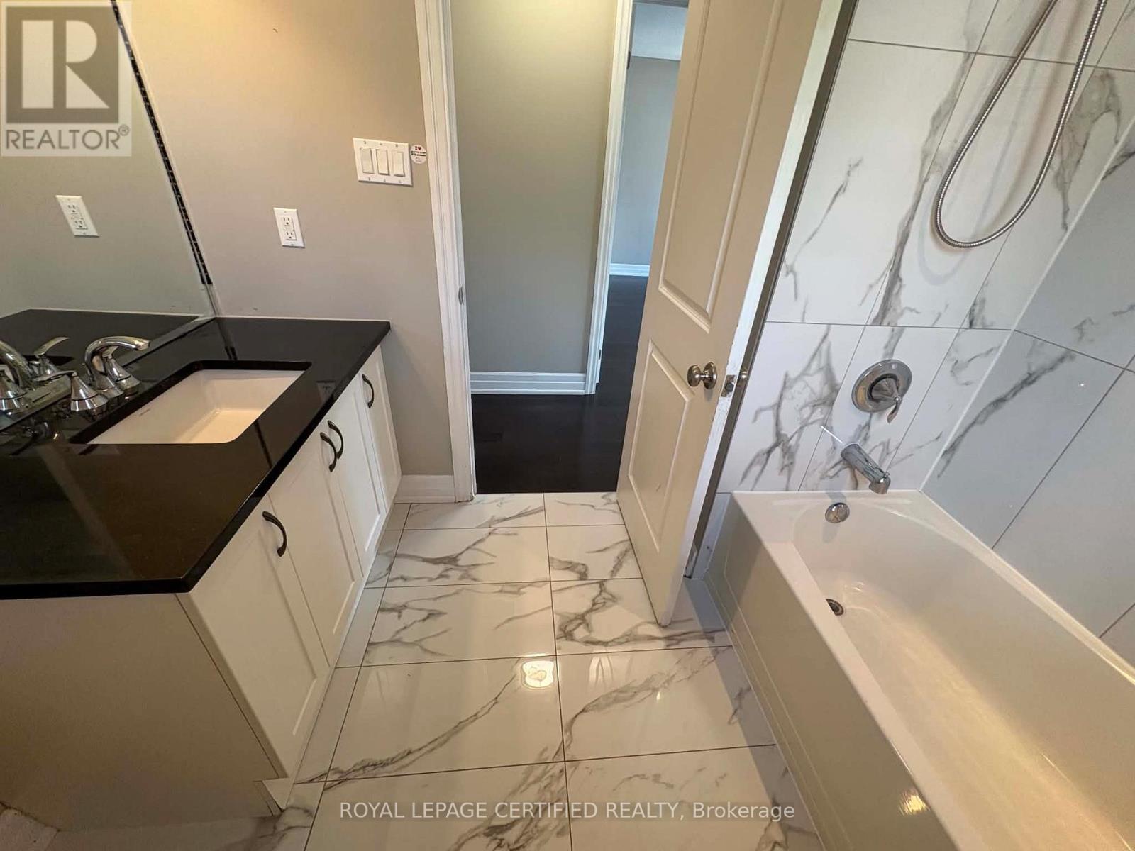 Upper - 271 Andrews Trail, Milton, Ontario  L9T 6S5 - Photo 24 - W13609220