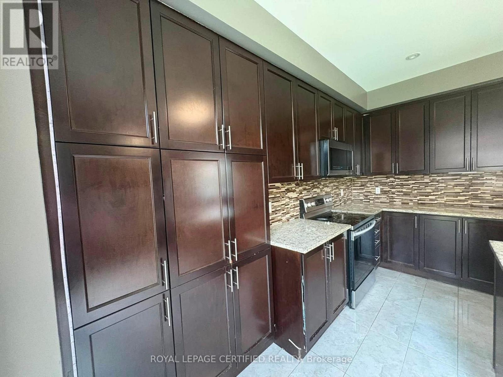 Upper - 271 Andrews Trail, Milton, Ontario  L9T 6S5 - Photo 13 - W13609220