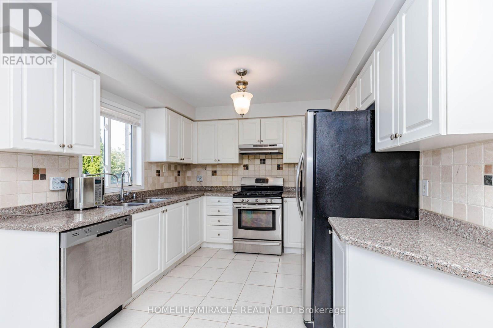 955 Bristol Road W, Mississauga, Ontario L5V 2N9 - Photo 20 - W13740798