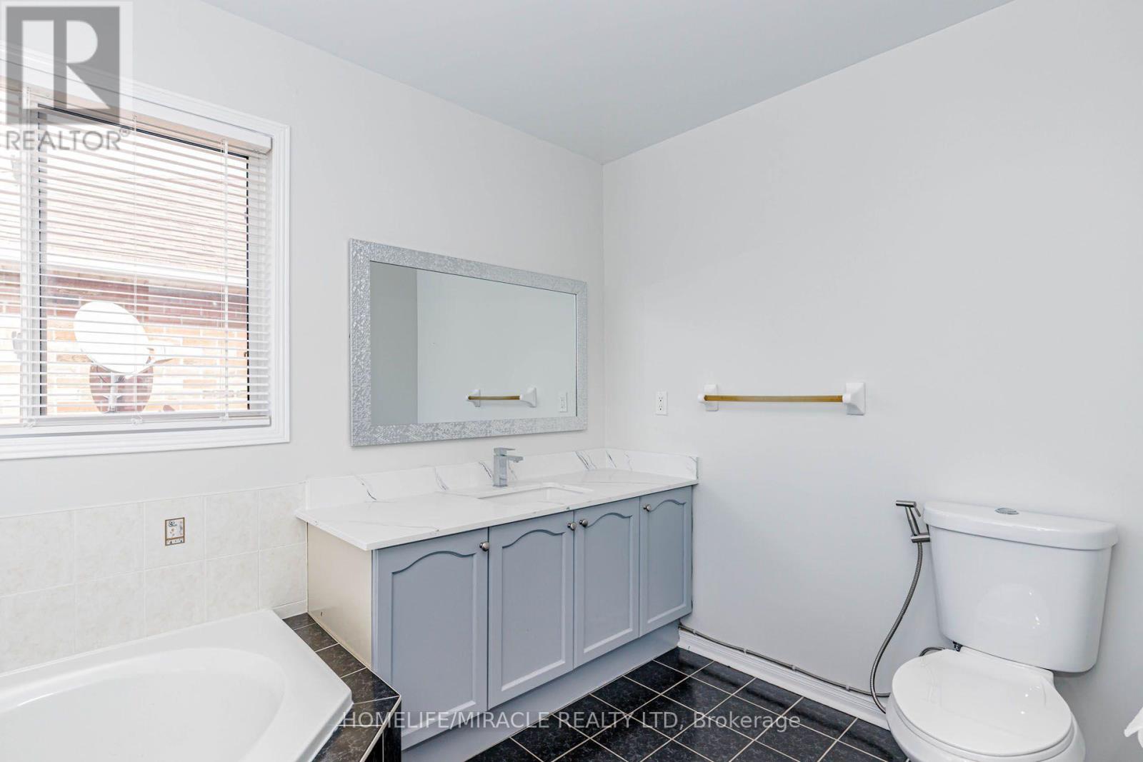 955 Bristol Road W, Mississauga, Ontario L5V 2N9 - Photo 32 - W13740798