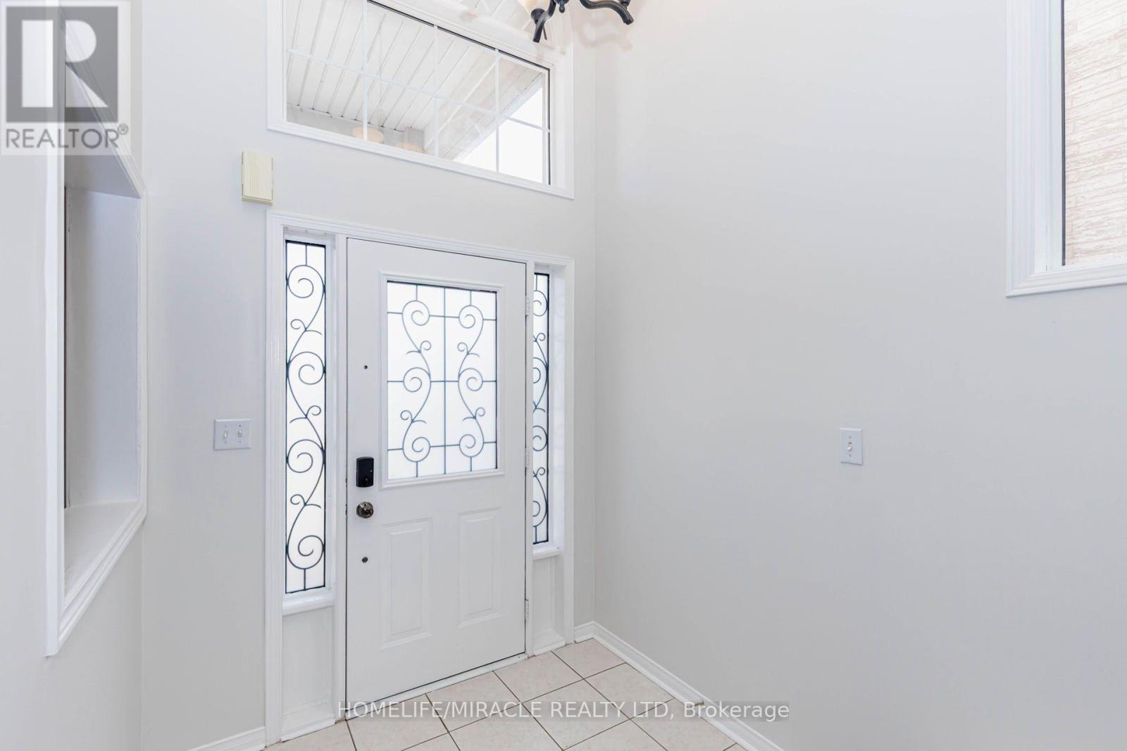 955 Bristol Road W, Mississauga, Ontario L5V 2N9 - Photo 7 - W13740798