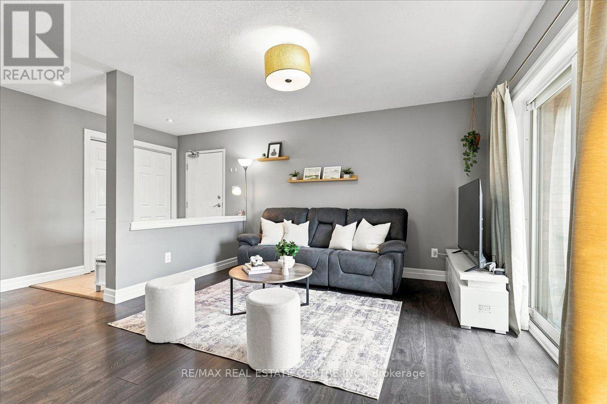 403 - 1522 King Street E, Kitchener, Ontario  N2G 2P1 - Photo 5 - X13741562