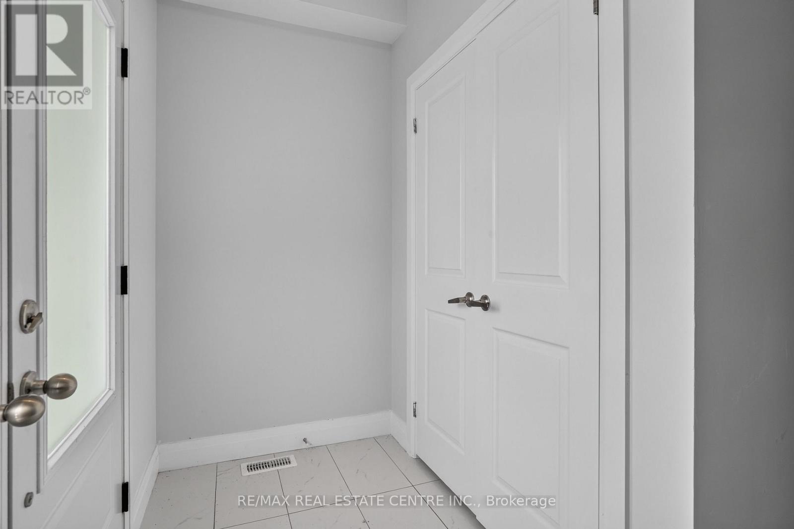 124 King Street E, Ingersoll, Ontario  N5C 1G9 - Photo 6 - X13741584