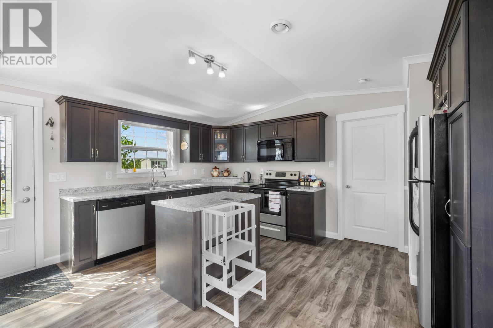 61 Trailview Road, Kelvin Grove, Prince Edward Island  C0B 1M0 - Photo 8 - 202622325