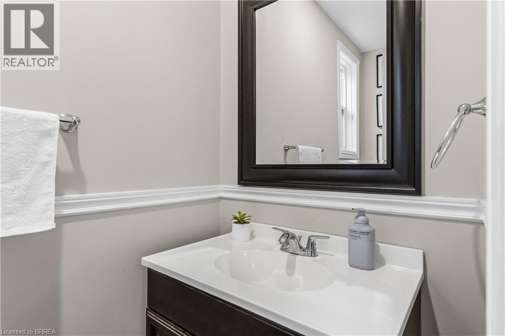 69 St Paul Avenue, Brantford, Ontario  N3T 4E7 - Photo 16 - 40848915