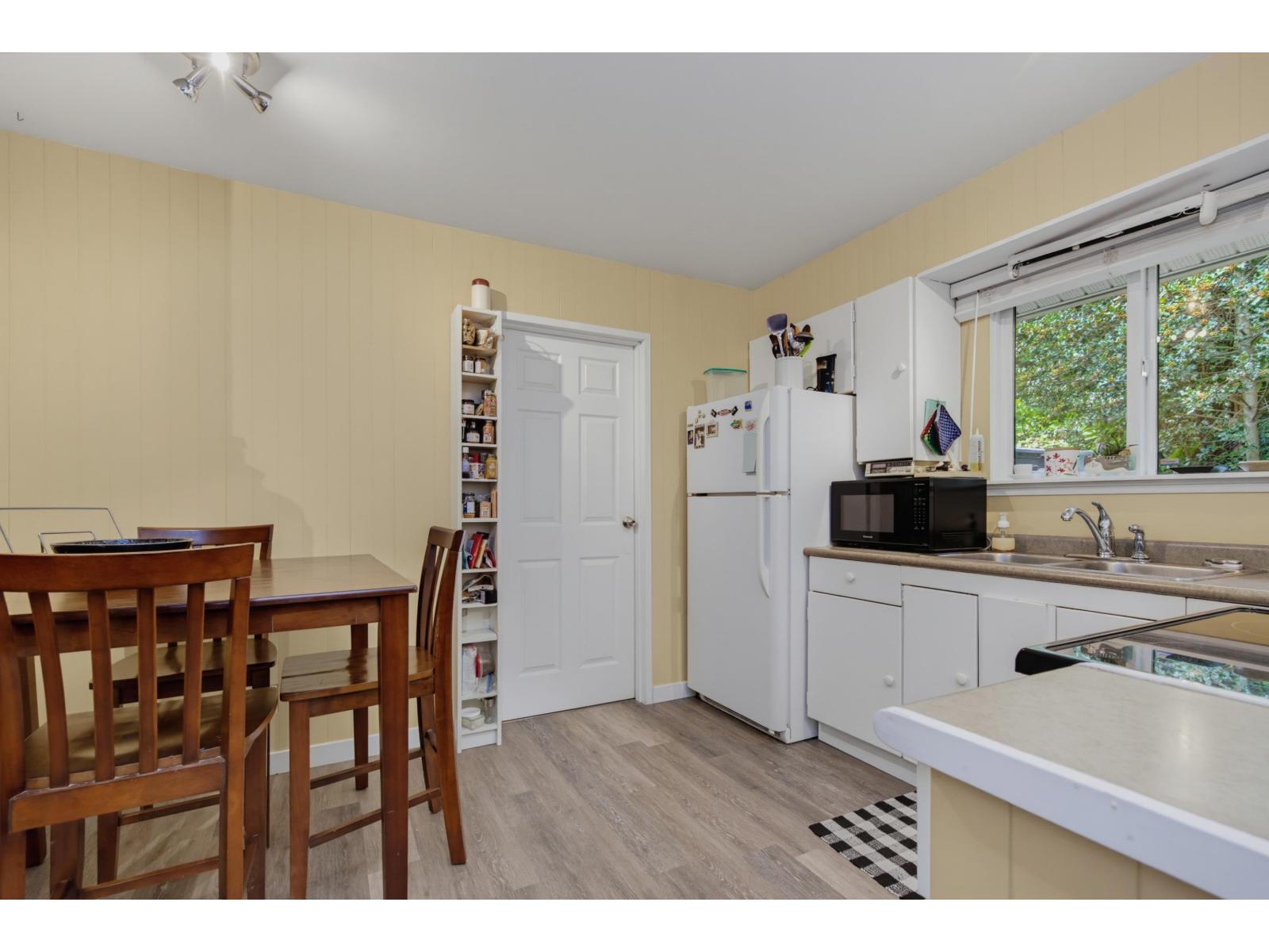 19207 Fairway Drive, Surrey, British Columbia  V3S 5M8 - Photo 14 - R3157929