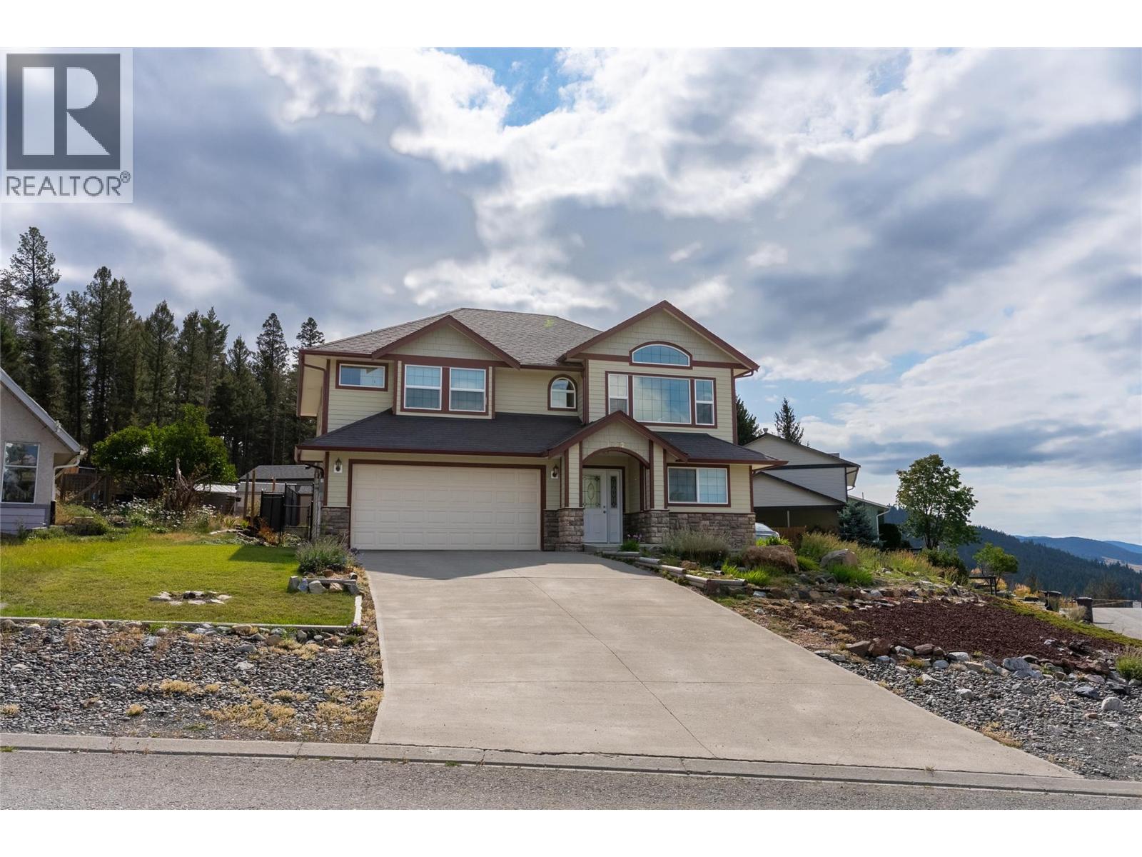 332 Linden Road, Logan Lake, British Columbia