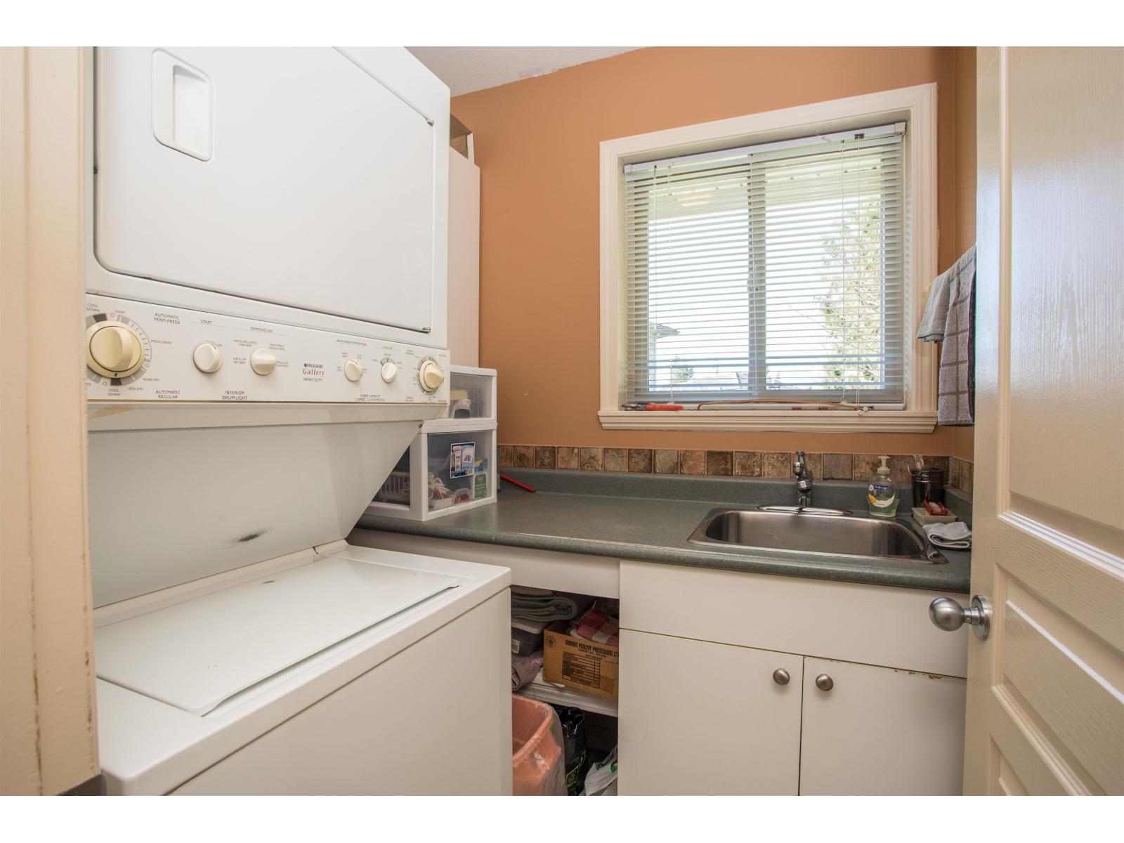 8044 Kestrel Court, Surrey, British Columbia  V3W 0V1 - Photo 28 - R3160955