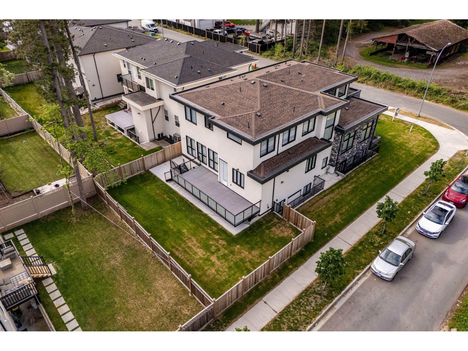 20280 27a Avenue, Langley, British Columbia  V2Z 0B6 - Photo 3 - R3161175