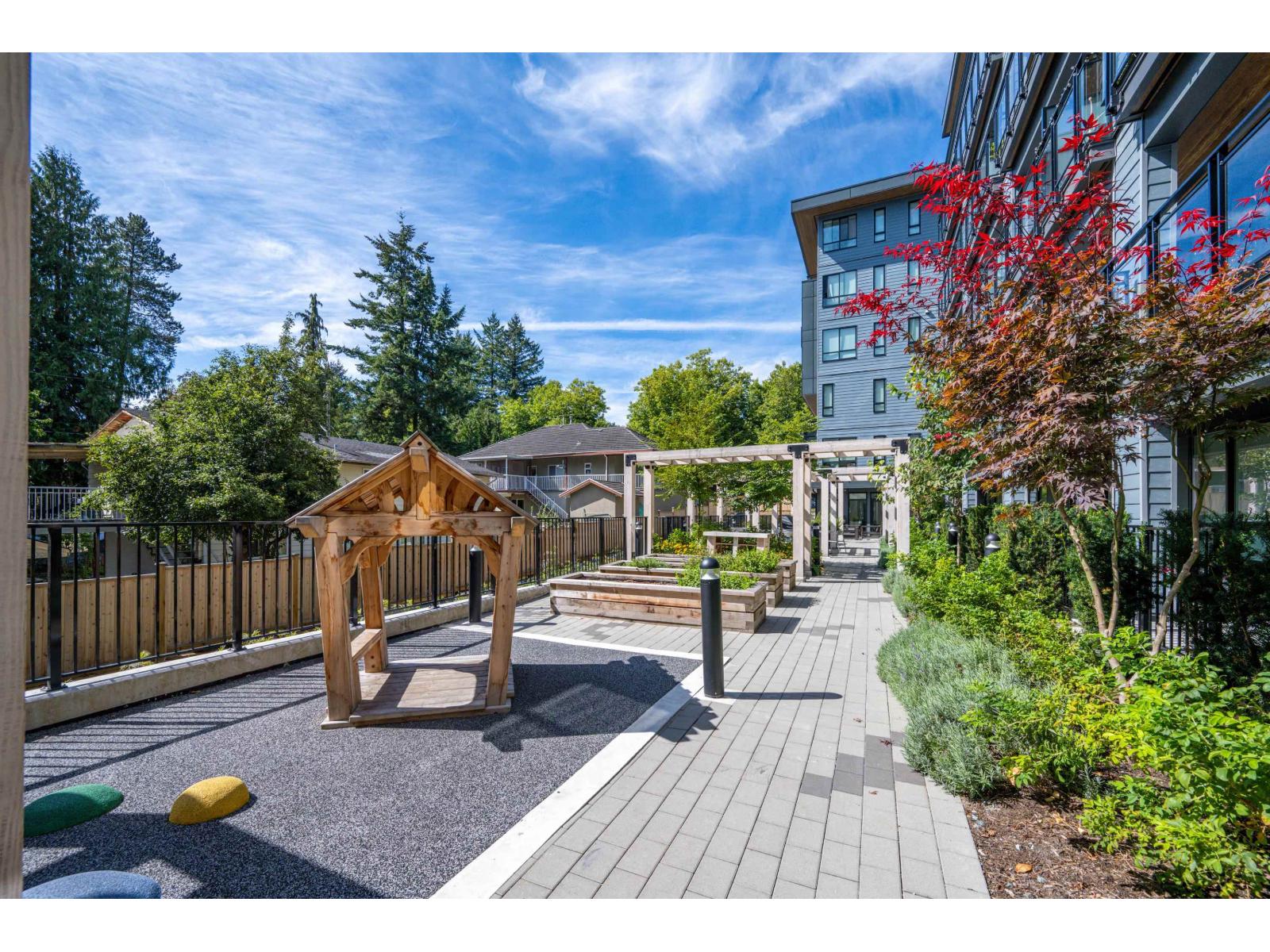 105 13439 94a Avenue, Surrey, British Columbia  V3V 0G9 - Photo 27 - R3160643