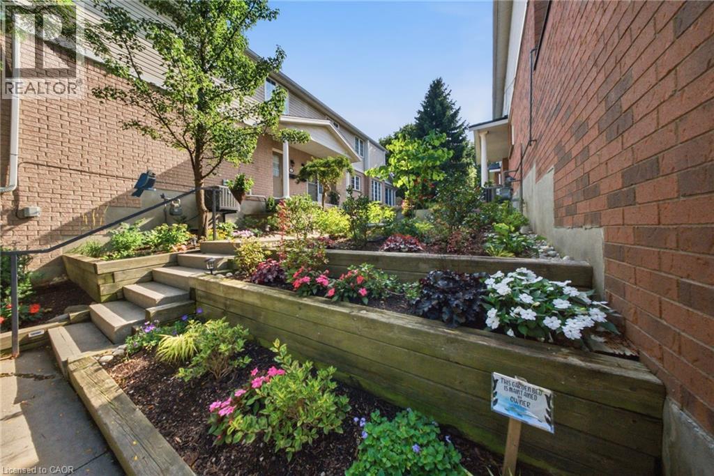 941 Gordon Street Unit# 37, Guelph, Ontario  N1G 4R9 - Photo 5 - 40859739