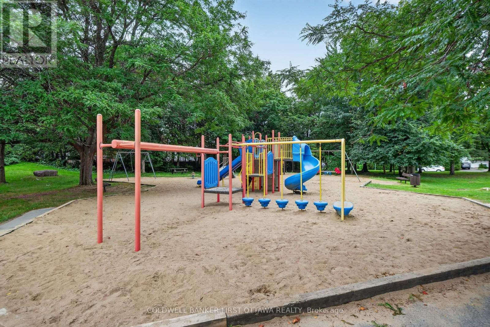 1404 Matheson Road, Ottawa, Ontario  K1J 8B6 - Photo 50 - X13741028