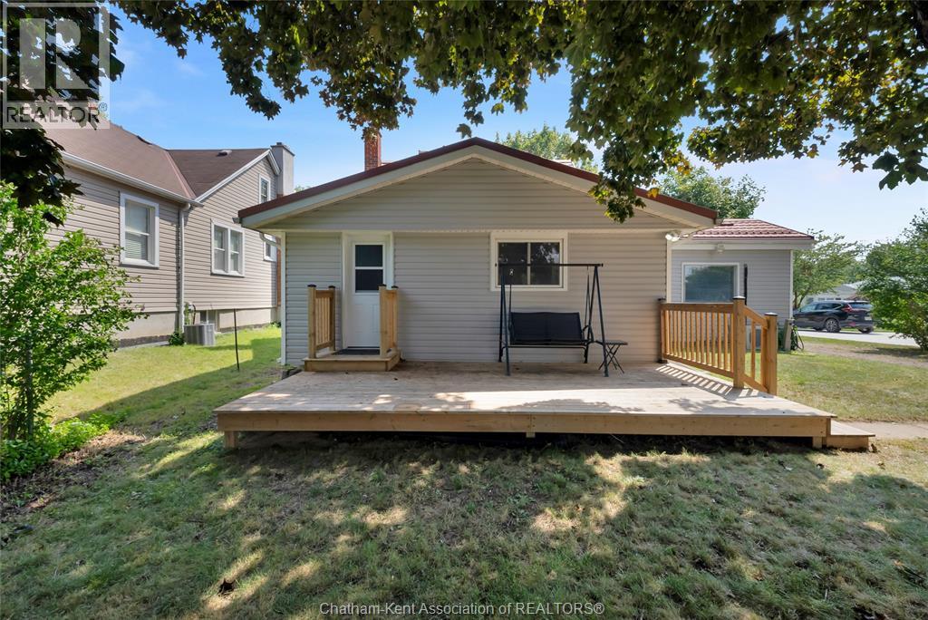 17 Willowmac Avenue, Chatham, Ontario  N7M 1Z1 - Photo 11 - 26021163