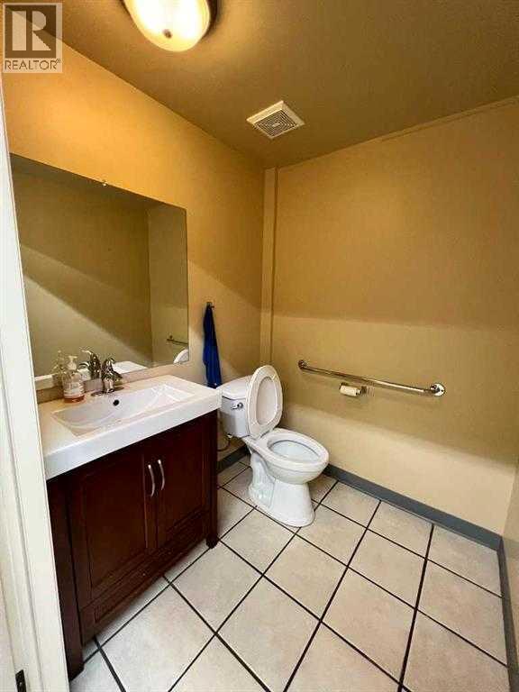 7875 48 Avenue, Red Deer, Alberta  T4P 2K1 - Photo 16 - A2315641