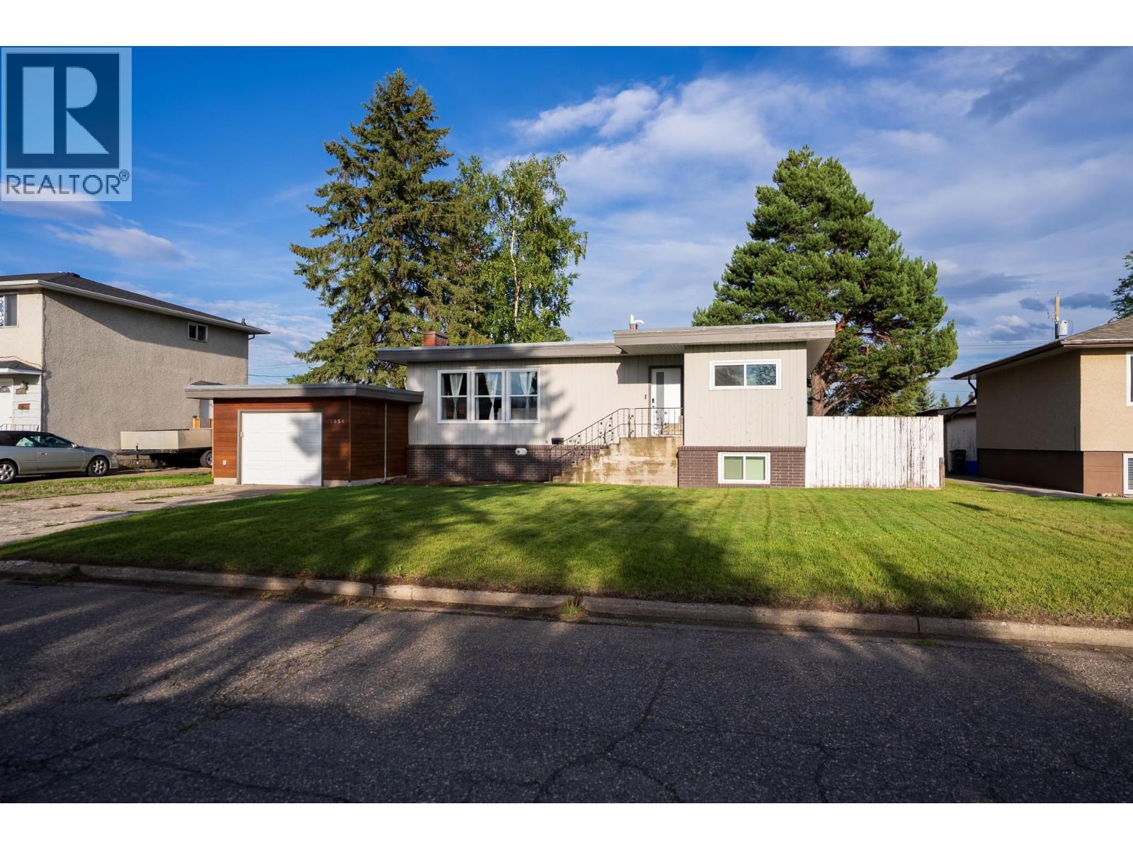 1054 HARPER STREET, Prince George, British Columbia