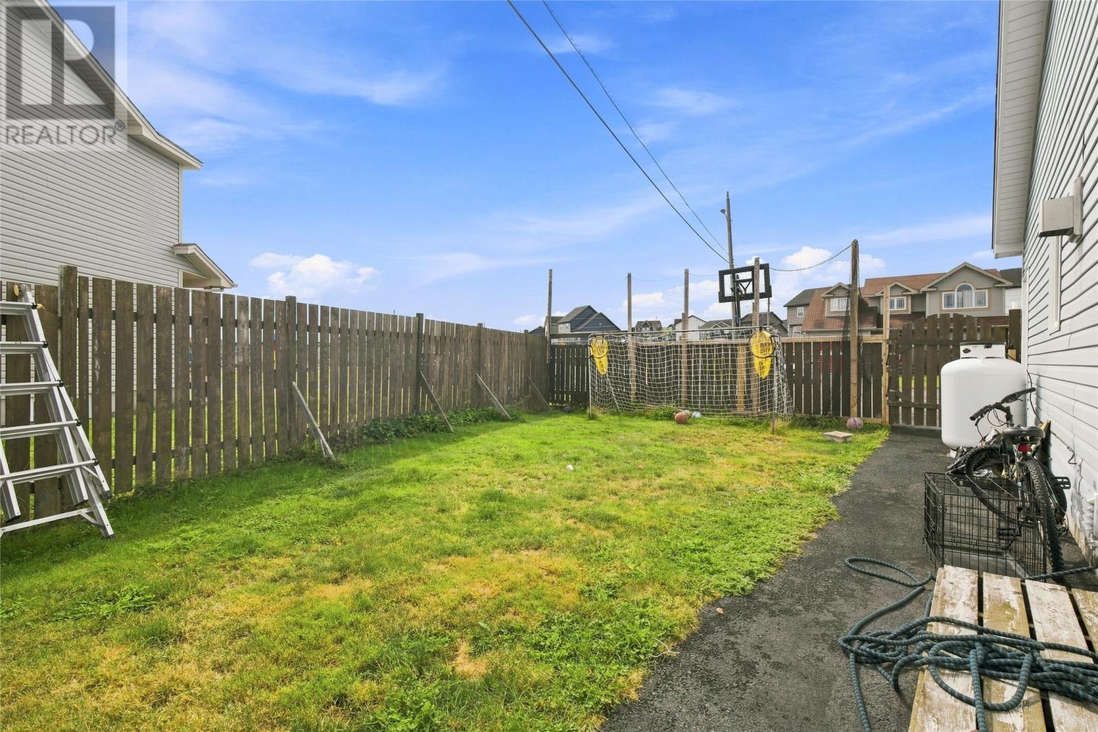 15 Camelot Crescent, Paradise — photo 34