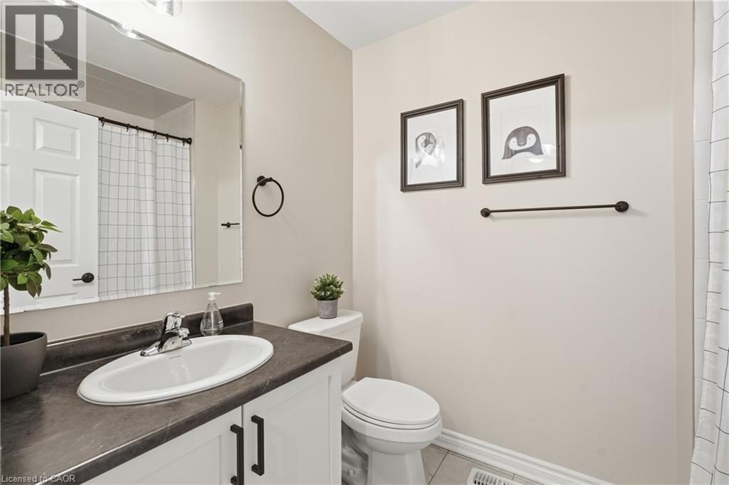 230 Avonsyde Boulevard Unit# 15, Waterdown, Ontario  L8B 1T9 - Photo 25 - 40855960