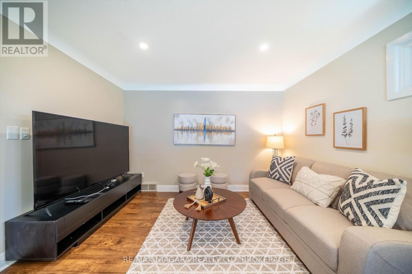15 Springbank Drive, St. Catharines (Ridley), Ontario  L2S 2K1 - Photo 20 - X13741816
