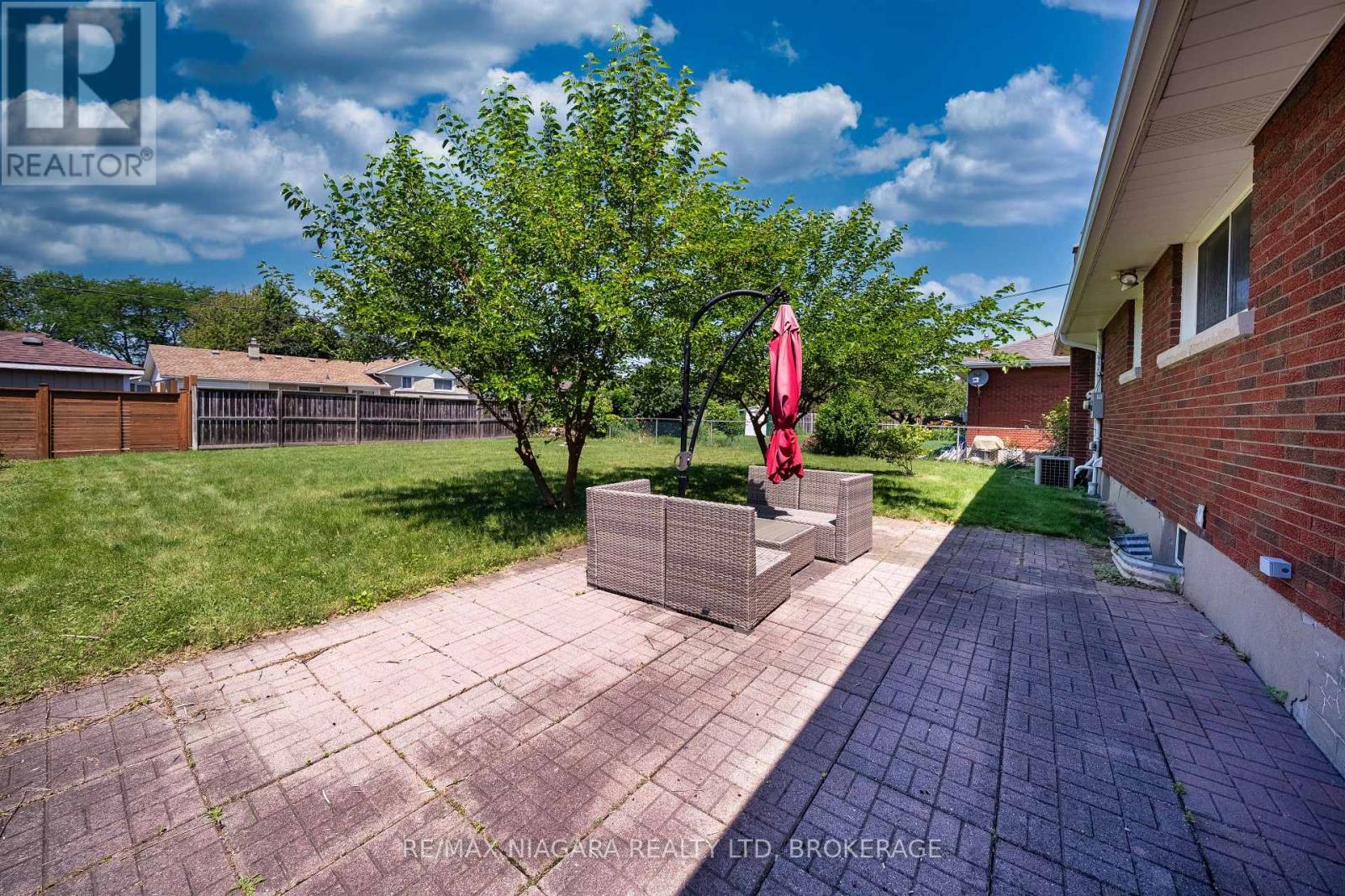 15 Springbank Drive, St. Catharines (Ridley), Ontario  L2S 2K1 - Photo 38 - X13741816