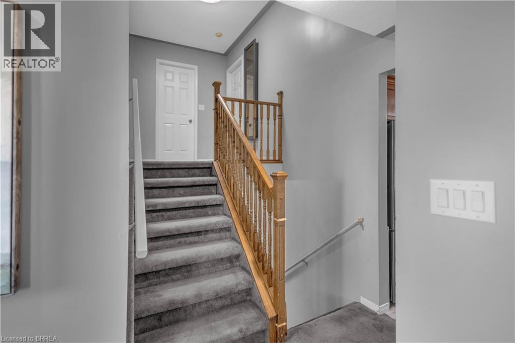2020 John Street, Jarvis, Ontario  N0A 1J0 - Photo 10 - 40854705